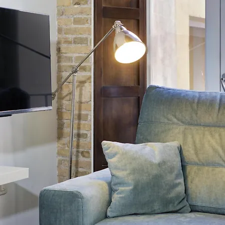 Home4u Duplex By The Cathedral Appartement