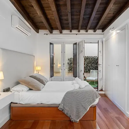 Home4u Duplex By The Cathedral * Granada